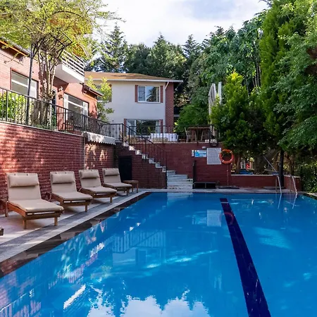 Bueyuekada Aparthotel Adalar