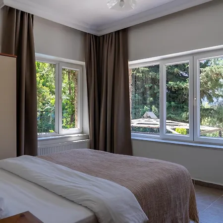 Bueyuekada Aparthotel Adalar